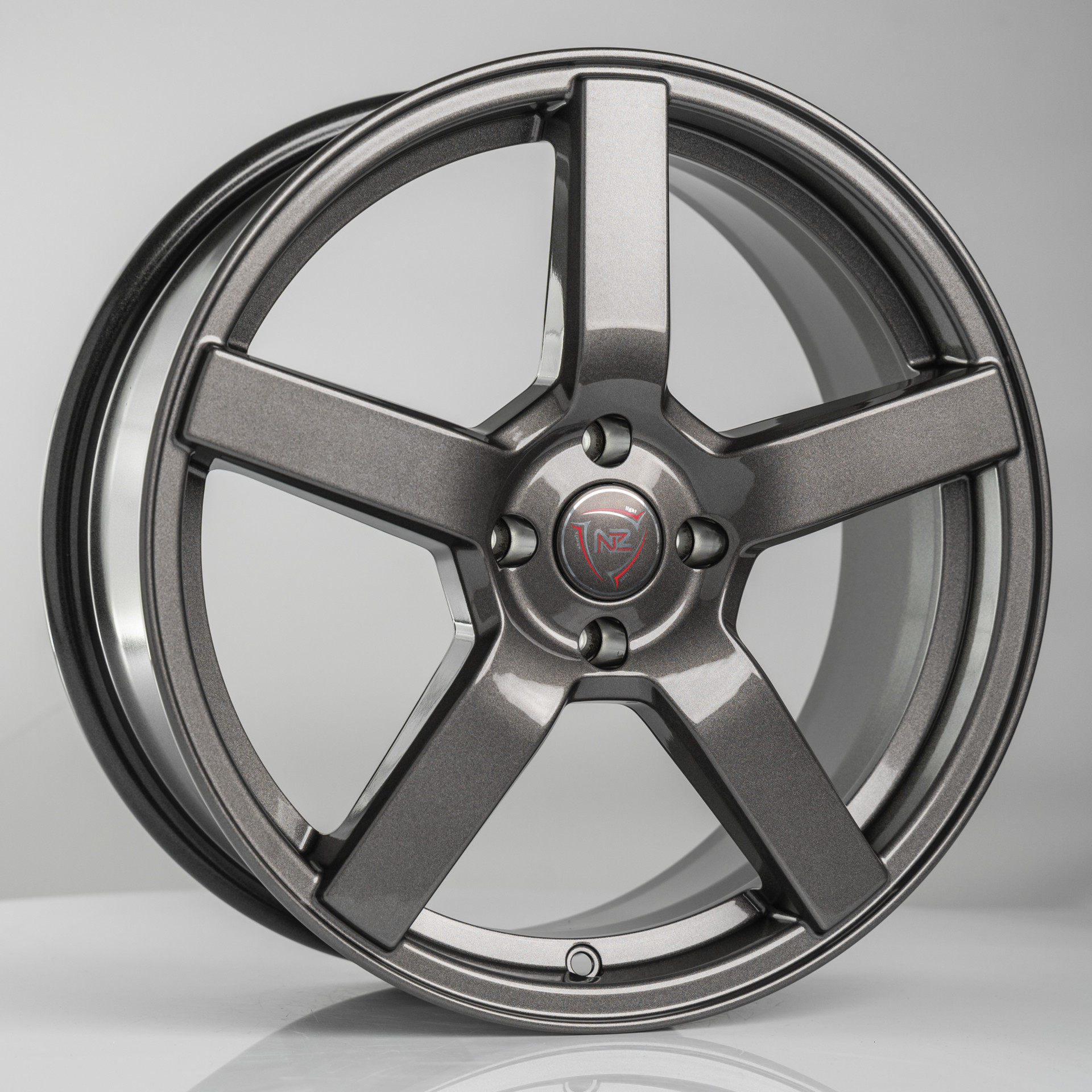 NZ R-02 7J x 17 4x100 ET35 DIA60.10