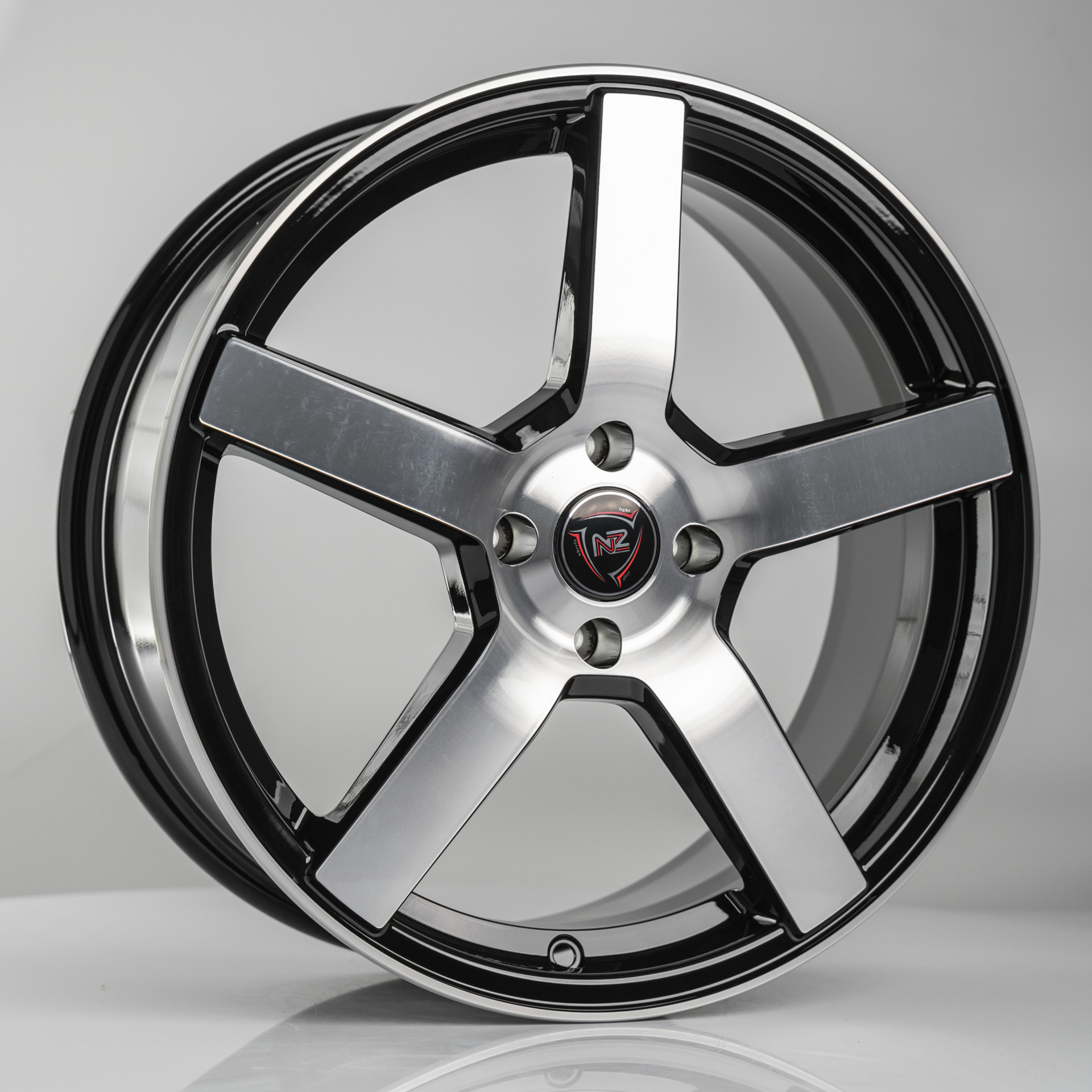 NZ R-02 7J x 17 4x100 ET41 DIA60.10