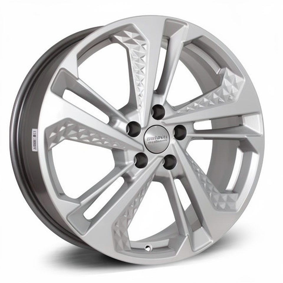 Скад KL-1069 7J x 18 5x114 ET34 DIA66.60