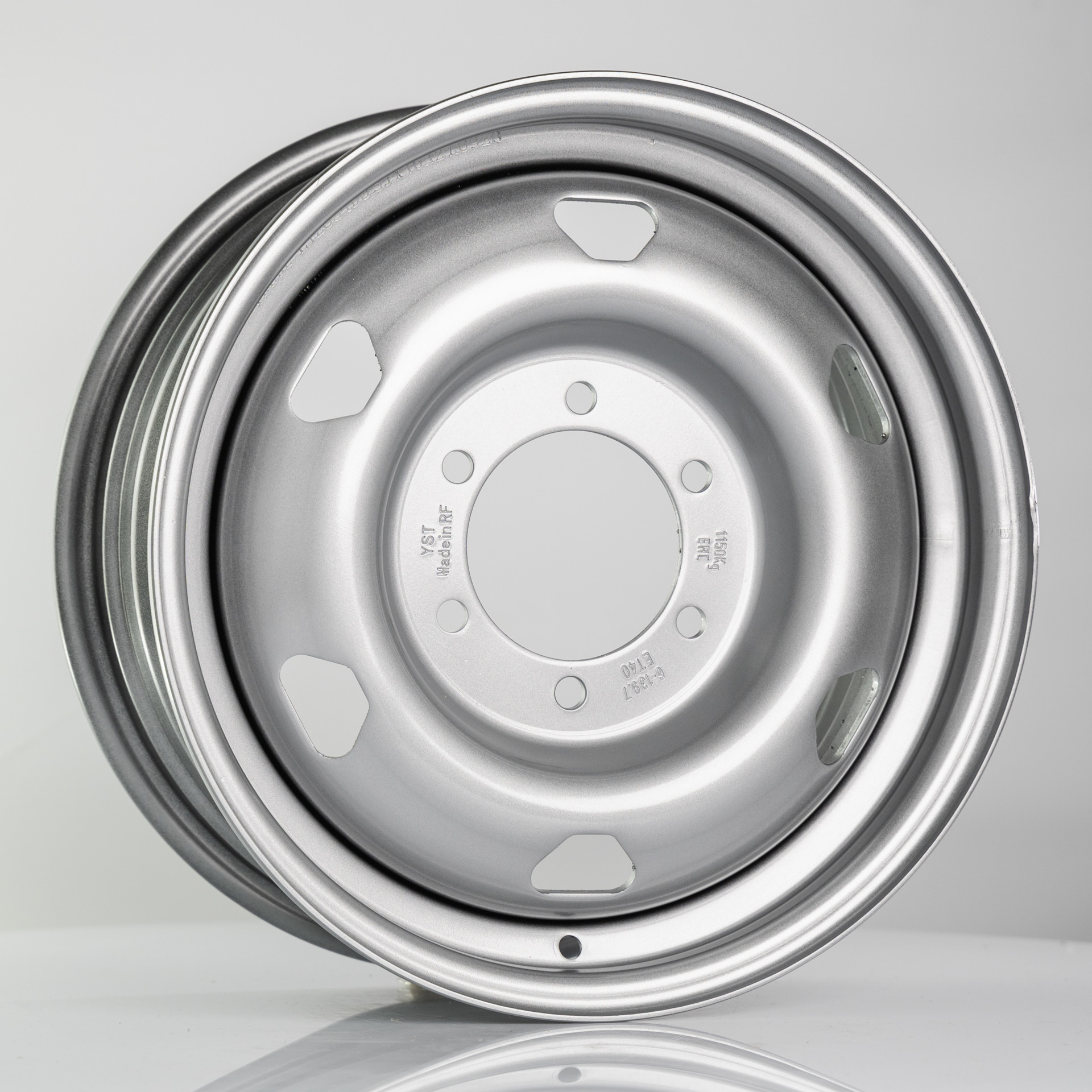 TREBL UAZ PROFI 6.5J x 16 6x140 ET40 DIA109.00