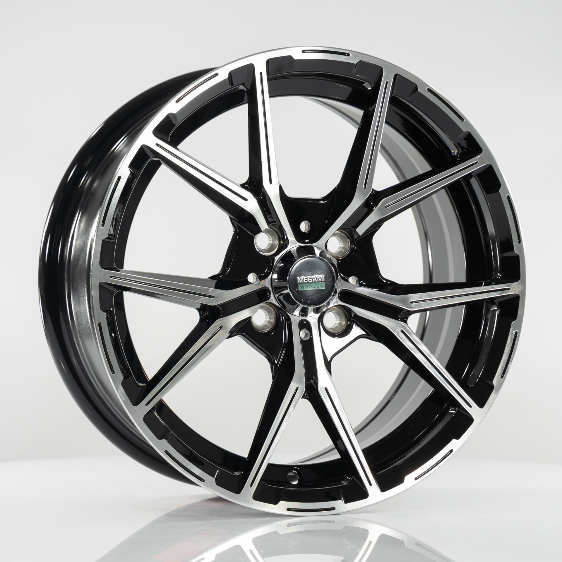 Megami MGM-22 6.5J x 15 4x100 ET36 DIA60.10