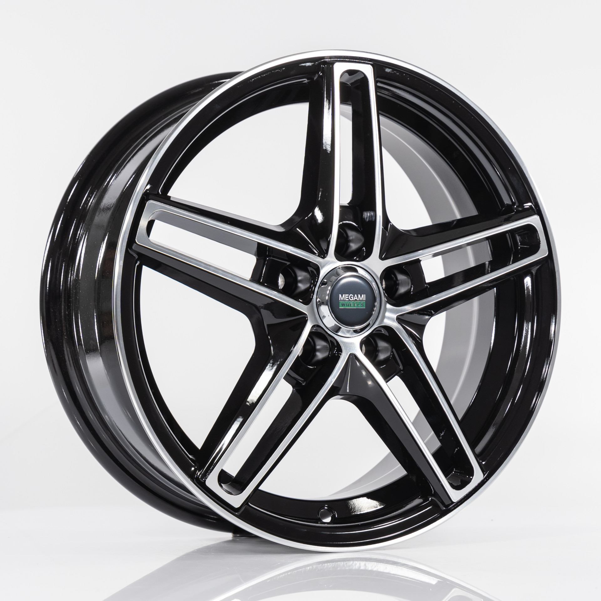 Megami MGM-17FF 7J x 17 5x114 ET37 DIA66.60
