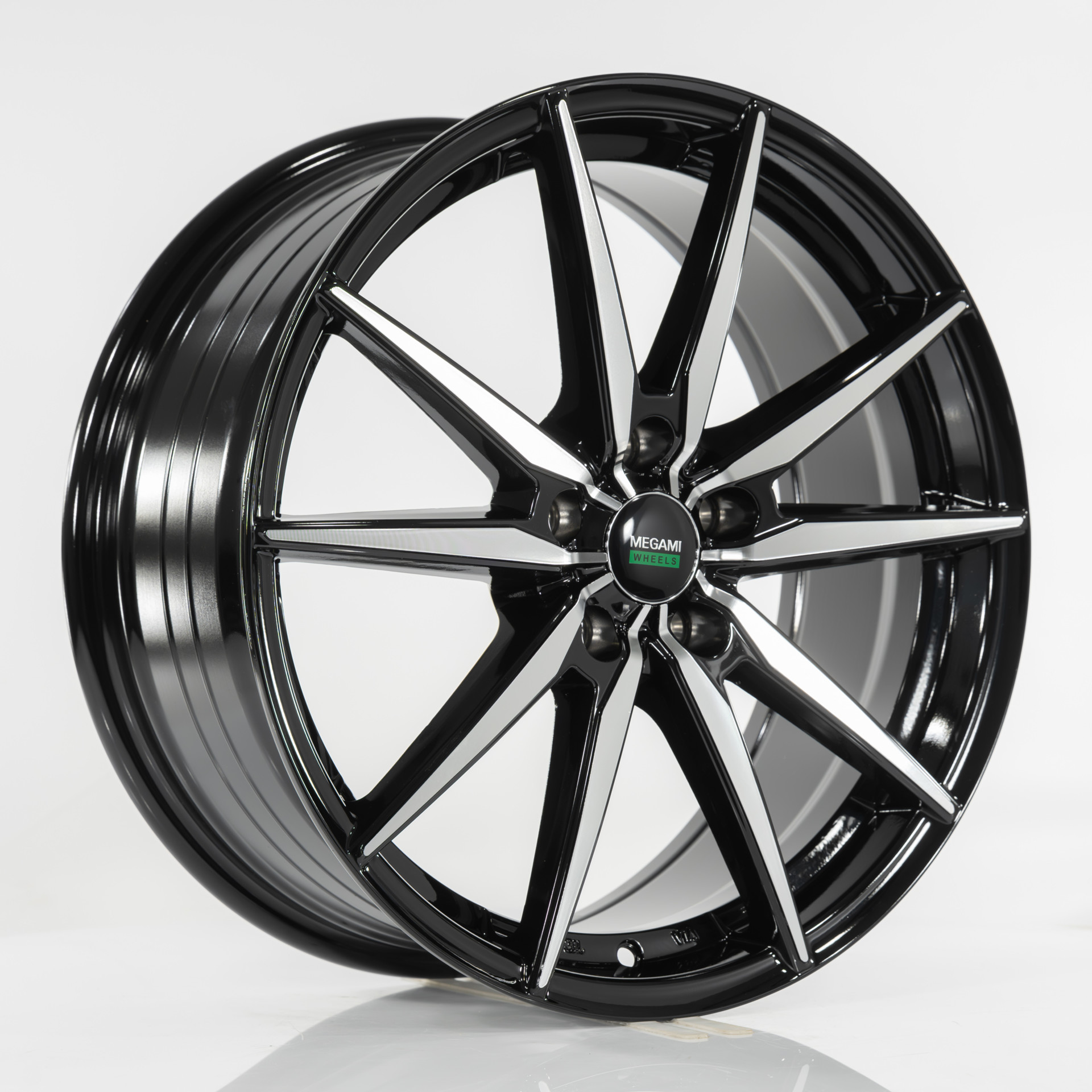 Megami MGM-40 7.5J x 18 5x108 ET38 DIA54.10
